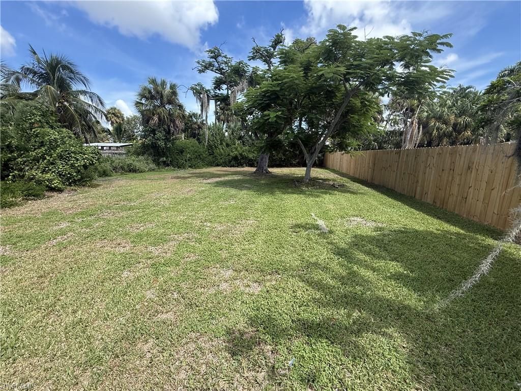 16600 Arbor Ridge Dr, Fort Myers, FL 33908 Photo