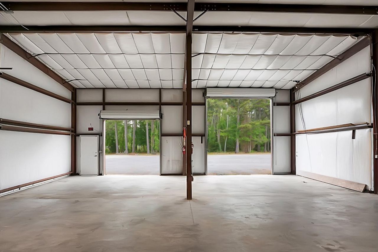 1307 State Road  Photo 4