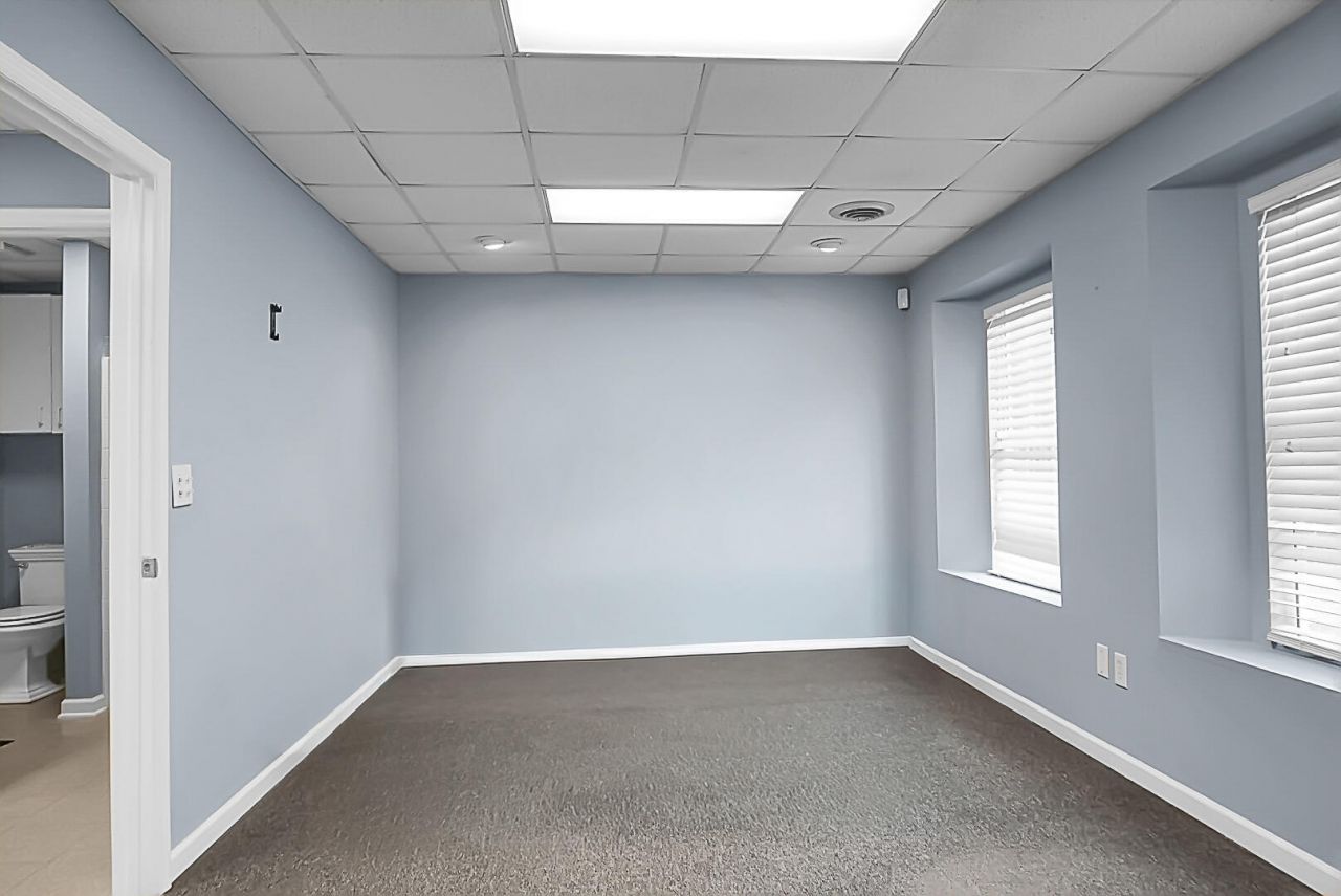 1307 State Road  Photo 5