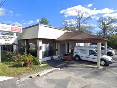 1749 Sam Rittenberg Boulevard , Charleston, SC 29407