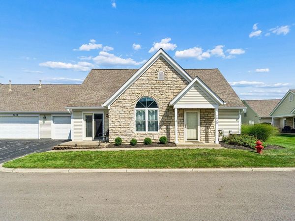 7830 Meadowlark Lane S, Reynoldsburg, OH 43068