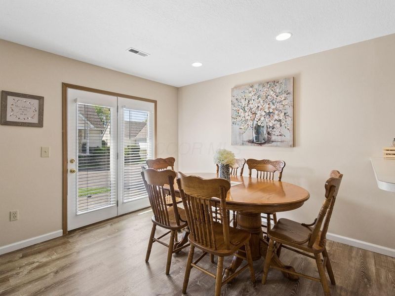 7830 Meadowlark Lane S, Reynoldsburg, OH 43068 Photo 7