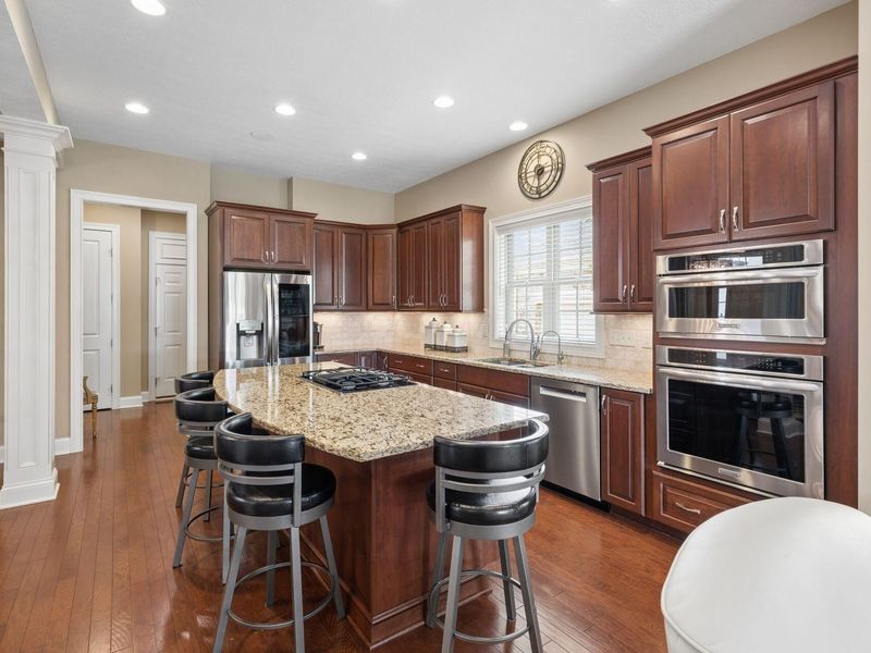 5721 Liscarroll Place , Dublin, OH 43016 Photo 12