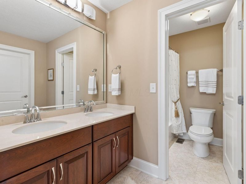5721 Liscarroll Place , Dublin, OH 43016 Photo 42