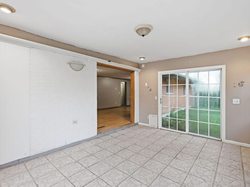 5849 Montevideo Road, Westerville, OH 43081 Photo 25