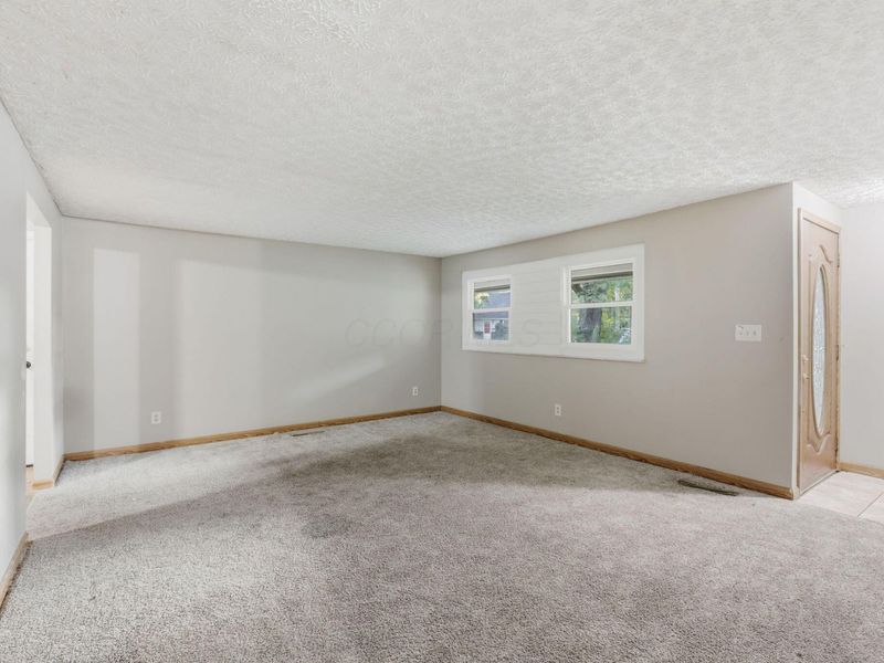 5849 Montevideo Road, Westerville, OH 43081 Photo 7