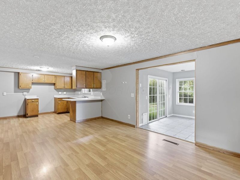 5849 Montevideo Road, Westerville, OH 43081 Photo 9
