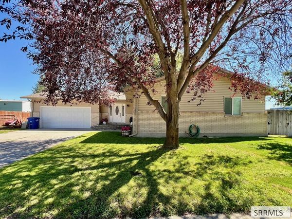 2 Brandon Drive, SUGAR CITY, ID 83448
