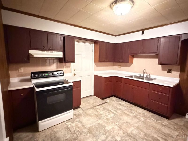 440 S Elm Street, Hillsboro, OH 45133 Photo 9