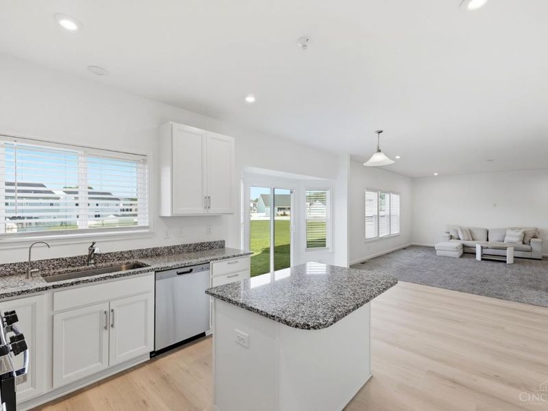 5127 Catalpa Drive, Tipp City, OH 45371 Photo 9
