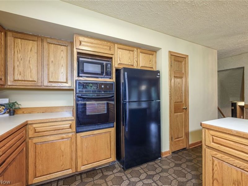 1739 Congress Lake Road, Mogadore, OH 44260 Photo 7