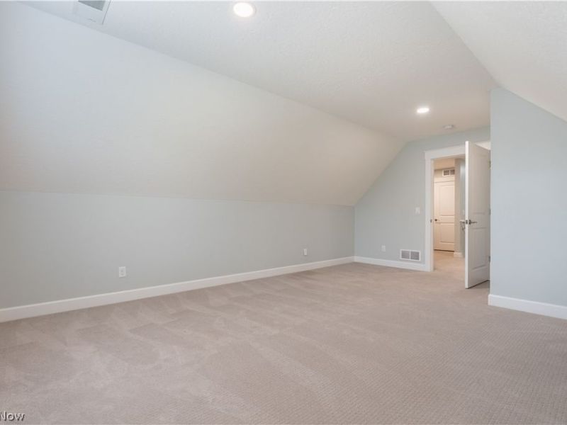 3563 Red Tail Circle NW, Canton, OH 44708 Photo 37