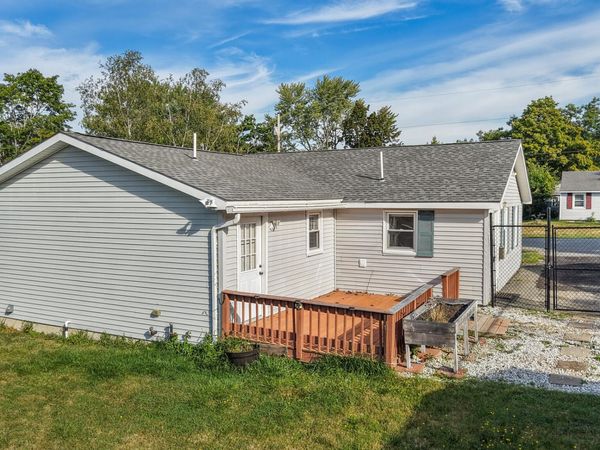126 Thornton Road , Bangor, ME 04401