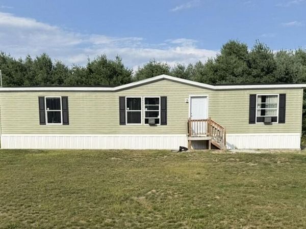 111 Rosewood Drive , Farmington, ME 04938