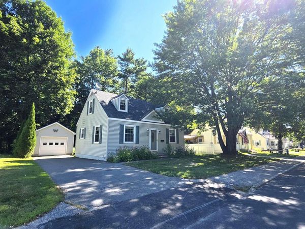 826 Somerset Street , Rumford, ME 04276