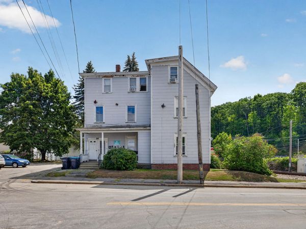 64 Elm Street , Auburn, ME 04210
