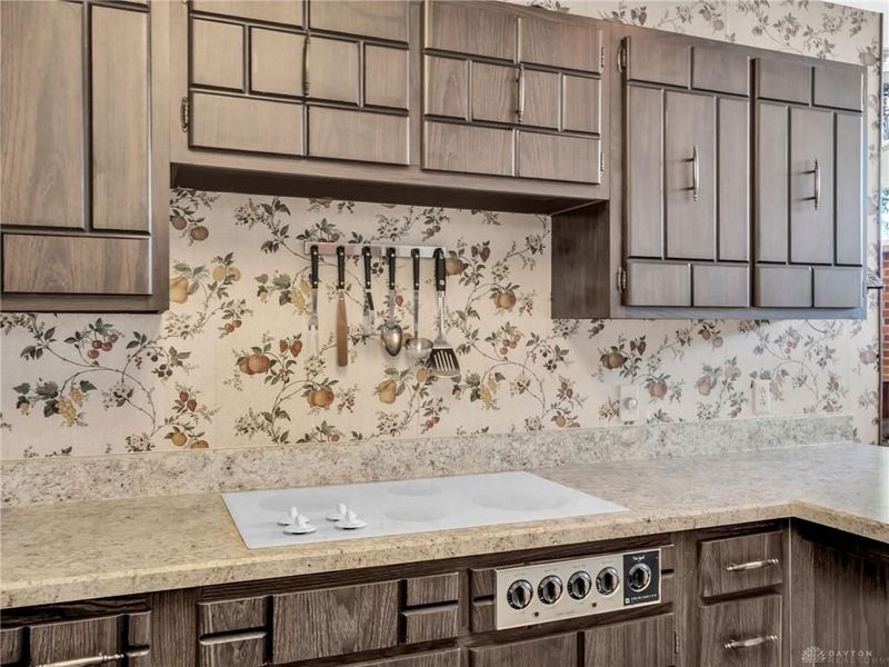431 Townsend Place, Dayton, OH 45431 Photo 9