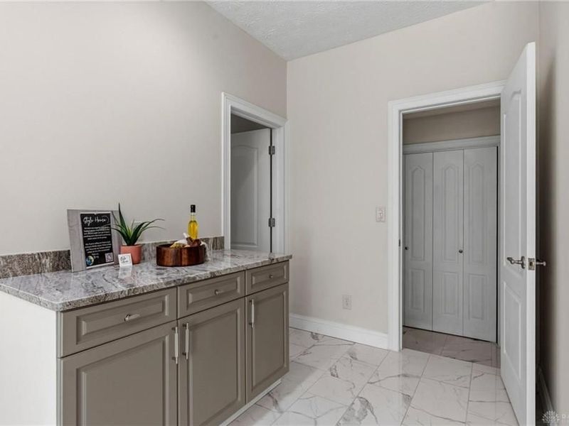1962 E Spring Valley Pike, Washington Township, OH 45458 Photo 18
