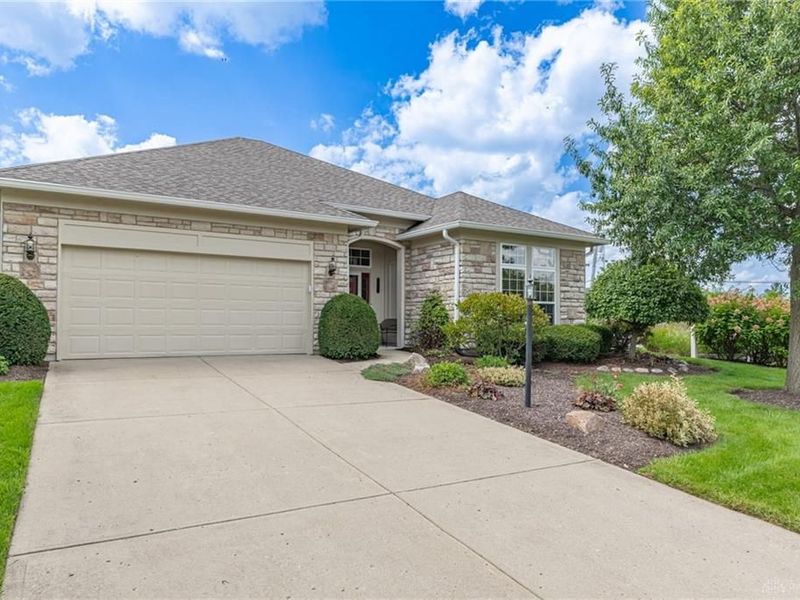 10101 Sawtry Lane, Washington Township, OH 45458 Photo 2