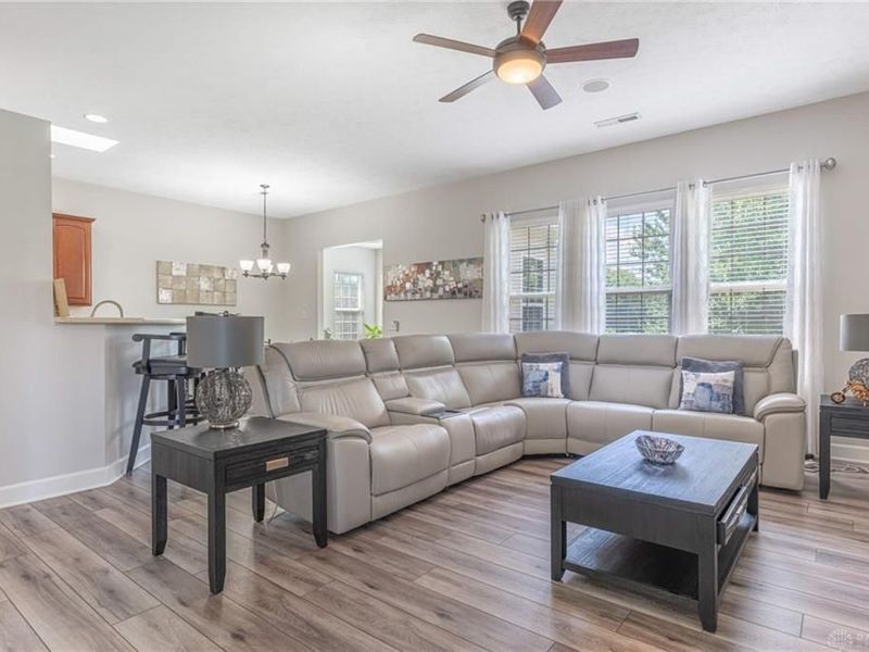 10101 Sawtry Lane, Washington Township, OH 45458 Photo 4
