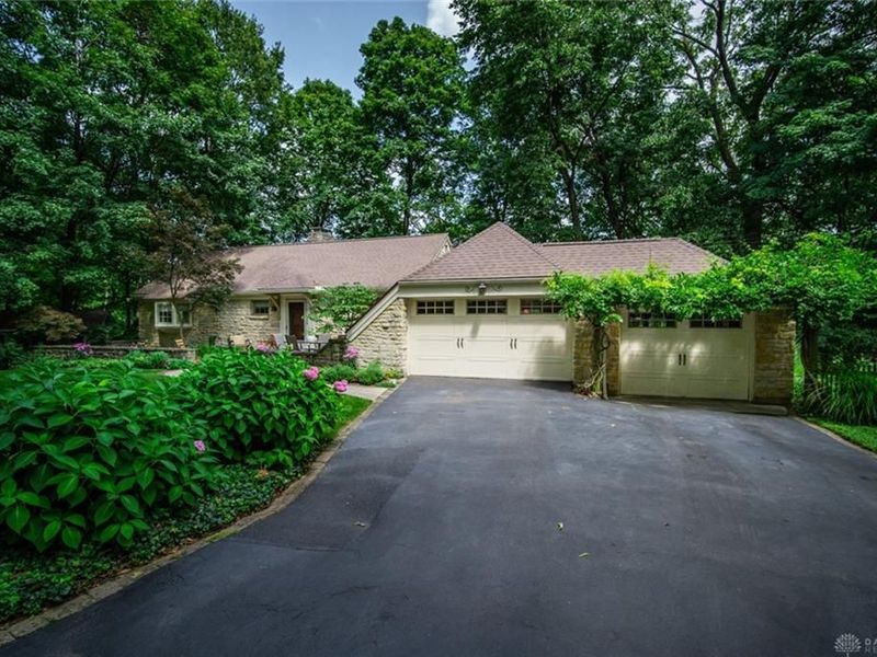 1315 Upson Place, Kettering, OH 45409 Photo 2