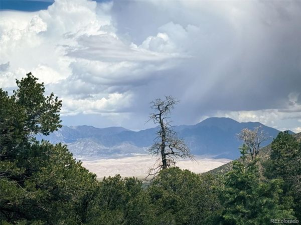 421 Lake Of The Falls Parkway , Mosca, CO 81146