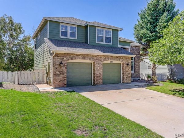 6111 S Kirk Street , Aurora, CO 80016