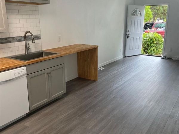 3245 S Estes Street , Denver, CO 80227