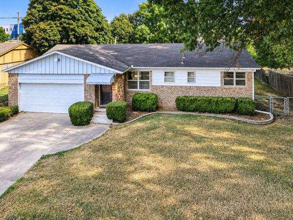 904 E Elgin Place , Broken Arrow, OK 74012