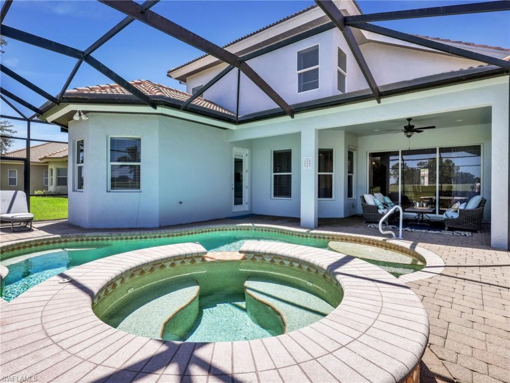 6096 Dogleg Dr , Naples, FL 34113 Photo
