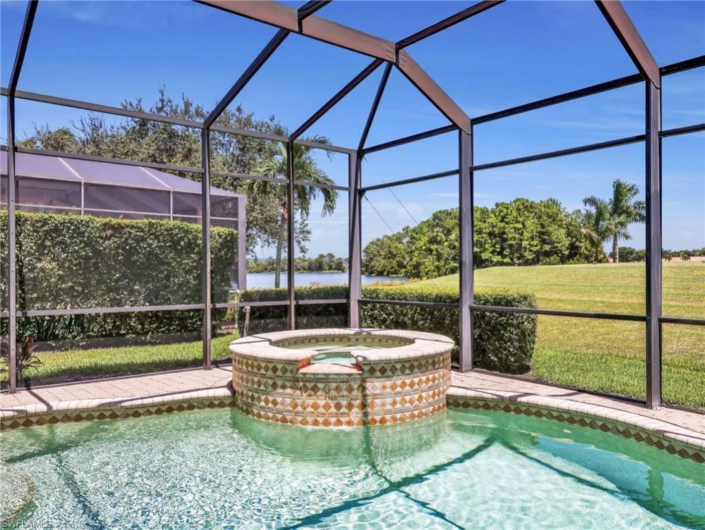 6096 Dogleg Dr , Naples, FL 34113 Photo