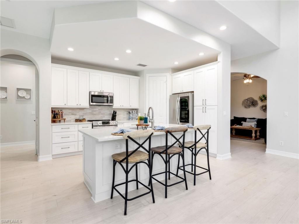 6096 Dogleg Dr , Naples, FL 34113 Photo