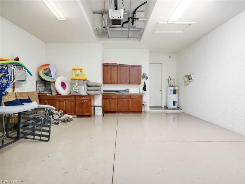 6096 Dogleg Dr , Naples, FL 34113 Photo