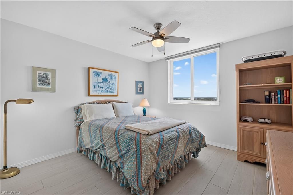 7515 Pelican Bay Blvd , Unit 17B, Naples, FL 34108 Photo