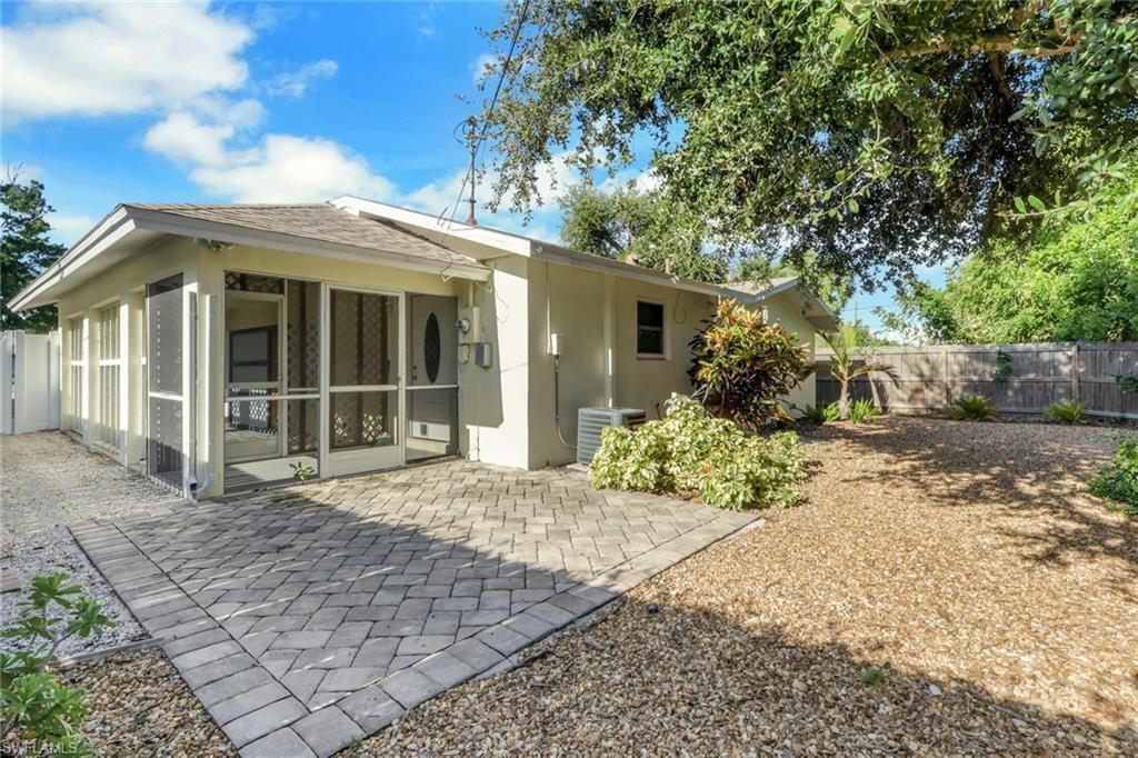 187 2nd St, Bonita Springs, FL 34134 Photo