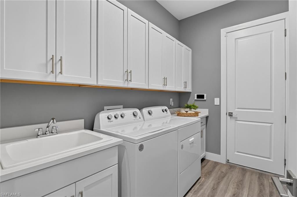 3754 Sapphire Cove Cir, Naples, FL 34114 Photo