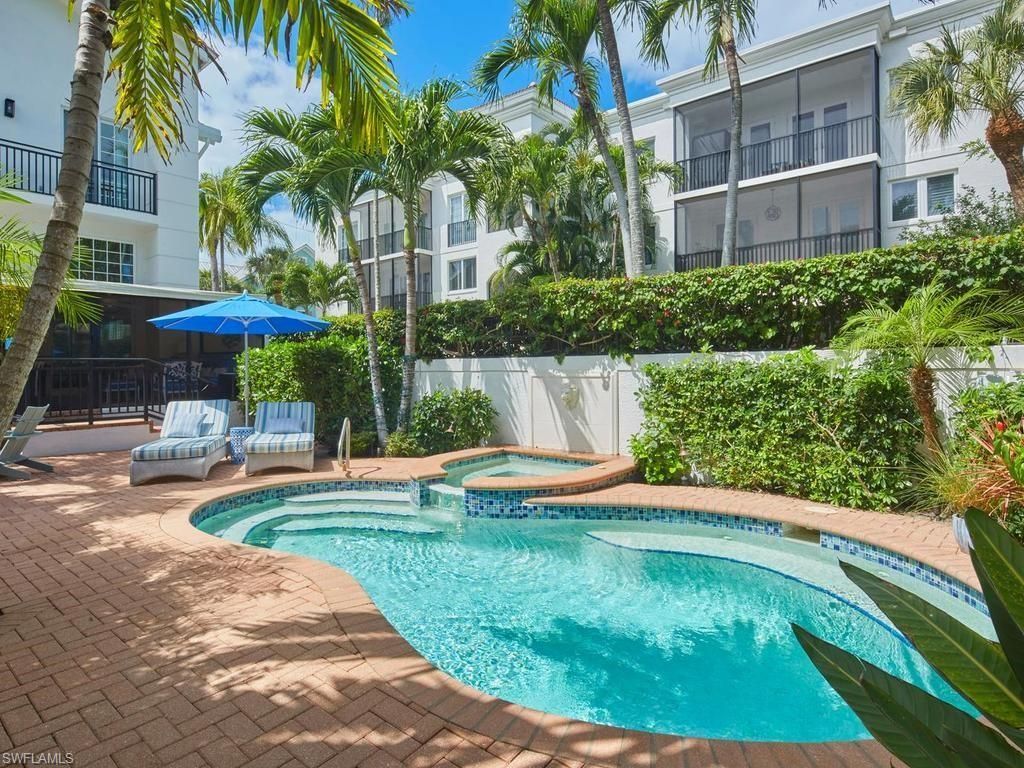 430 10th Ave S, Unit 305, Naples, FL 34102 Photo