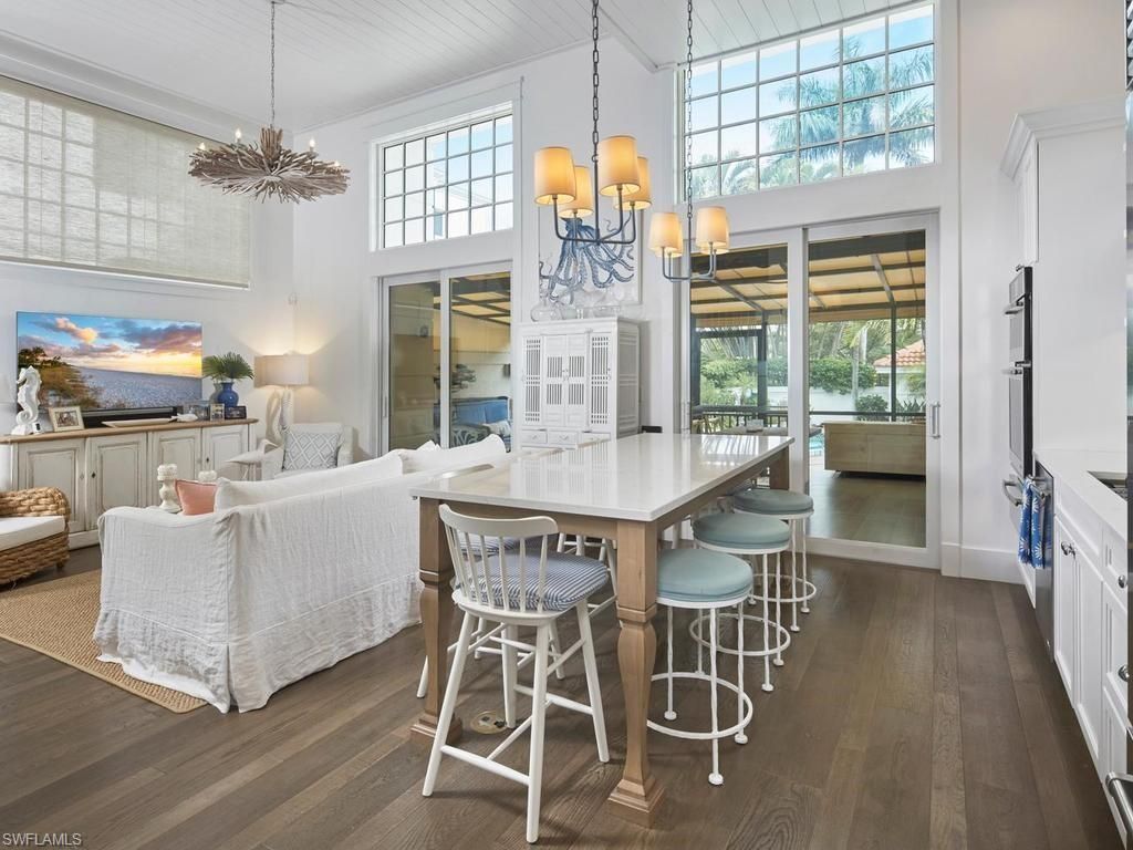 430 10th Ave S, Unit 305, Naples, FL 34102 Photo