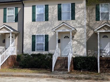 1005 Shades Place, Raleigh, NC 27601