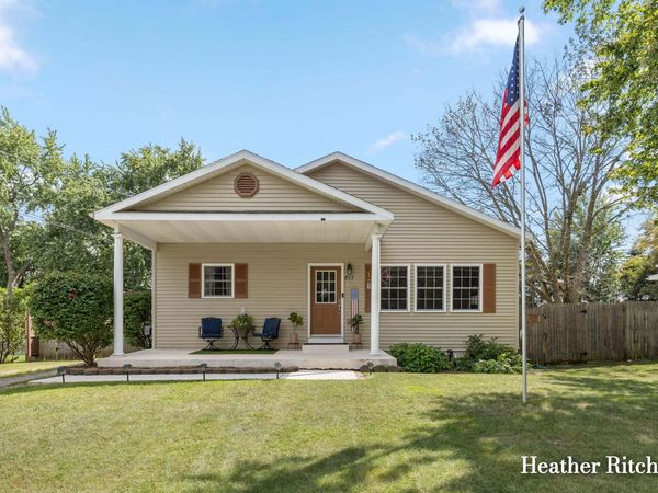 811 Edison Street, Kalamazoo, MI 49004