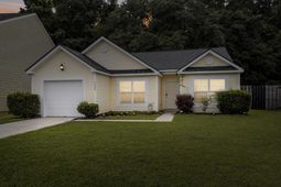 5024 Blair Road photo 4