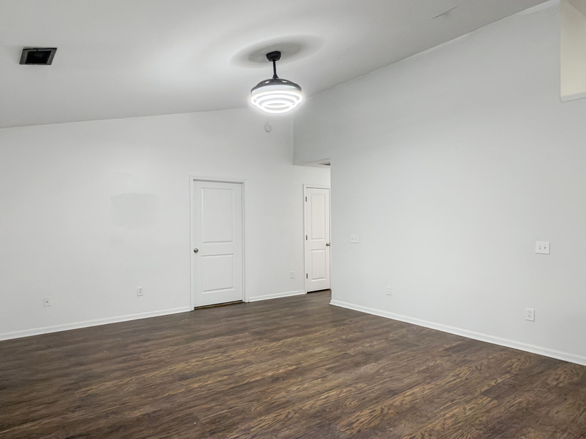 5024 Blair Road Photo 22