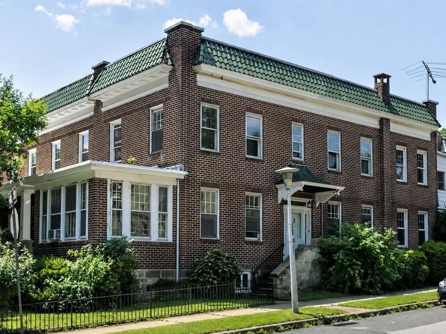 3828 Tudor Arms Avenue, Baltimore, MD 21211 Main Photo