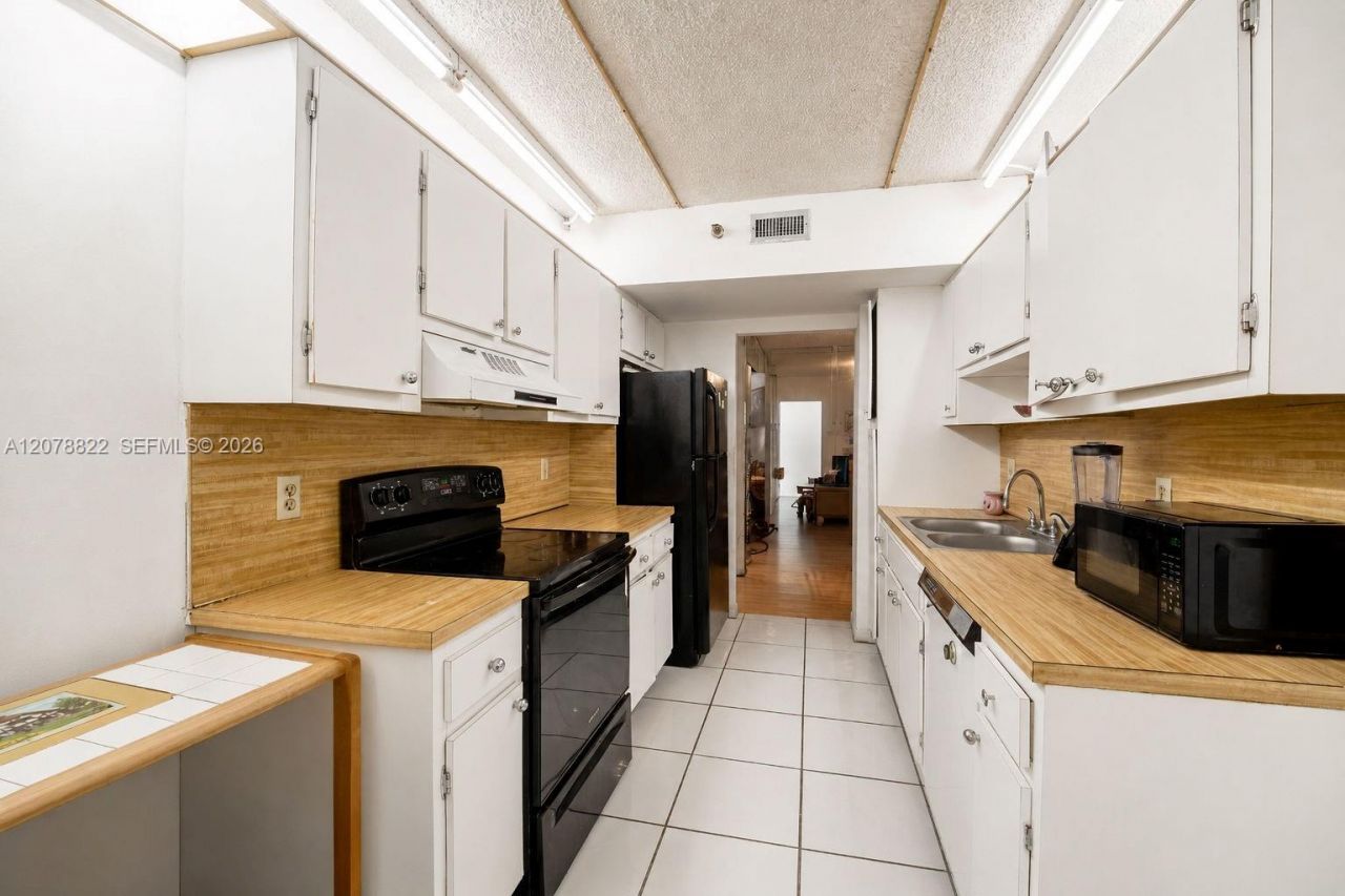 3850 Washington St , Unit 314, Hollywood, FL 33021 Photo