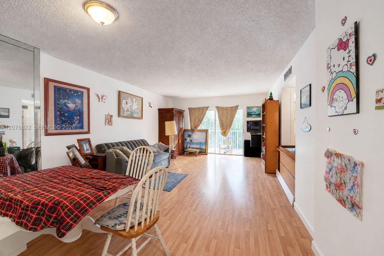 3850 Washington St , Unit 314, Hollywood, FL 33021 Photo