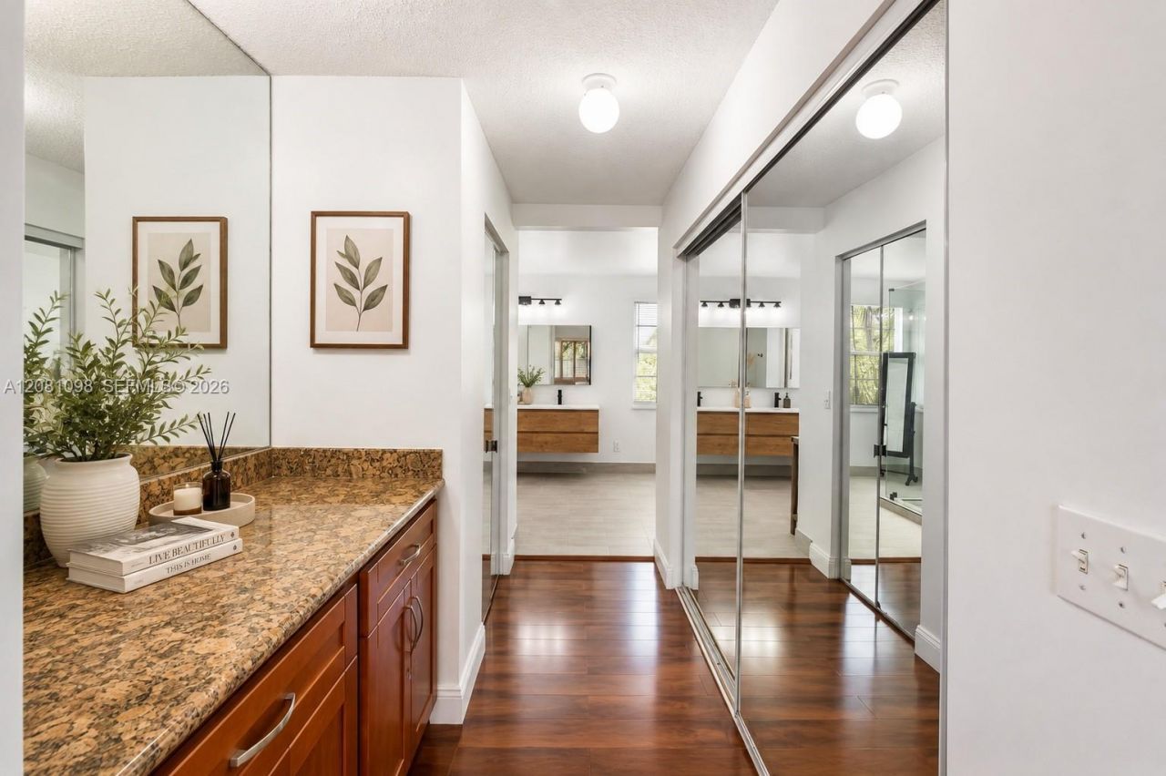 18222 SW 27 Street, Miramar, FL 33029 Photo