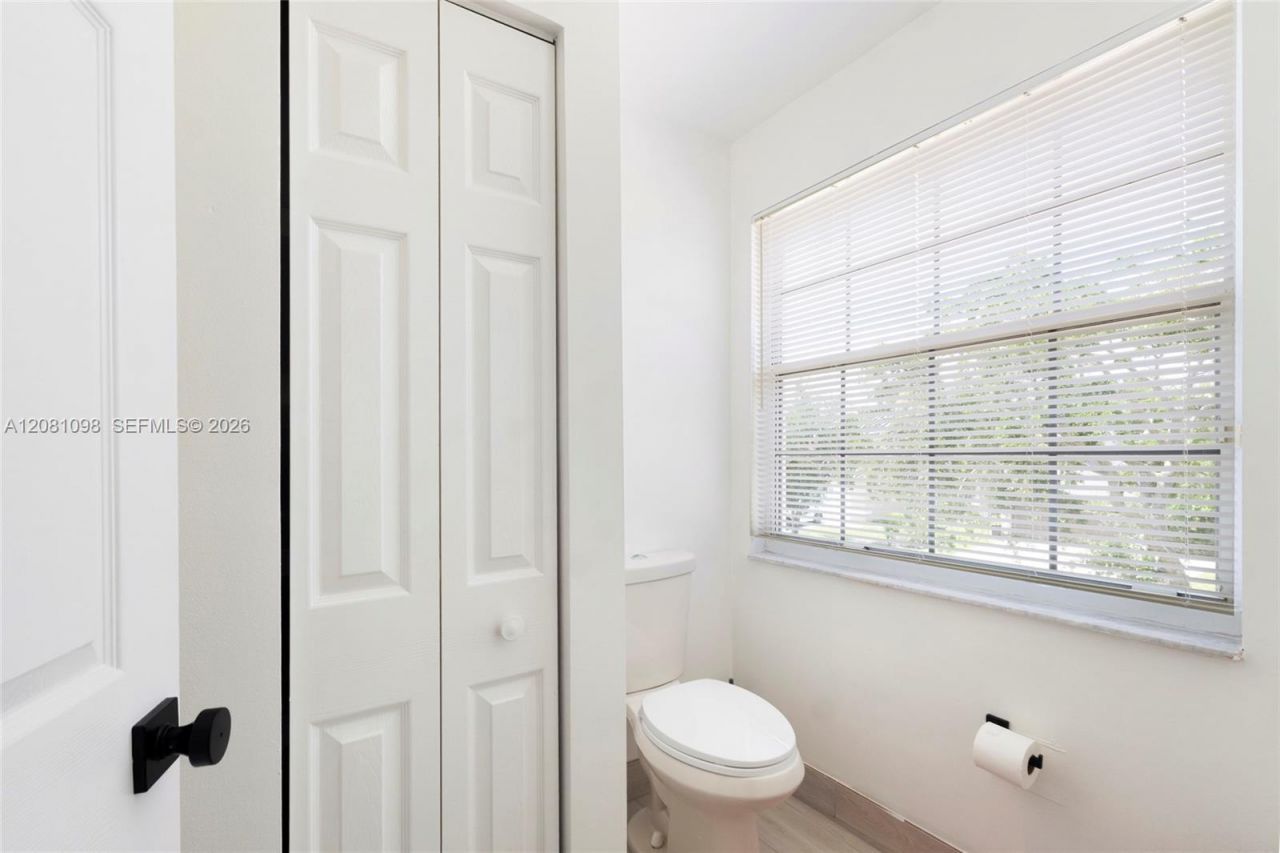 18222 SW 27 Street, Miramar, FL 33029 Photo