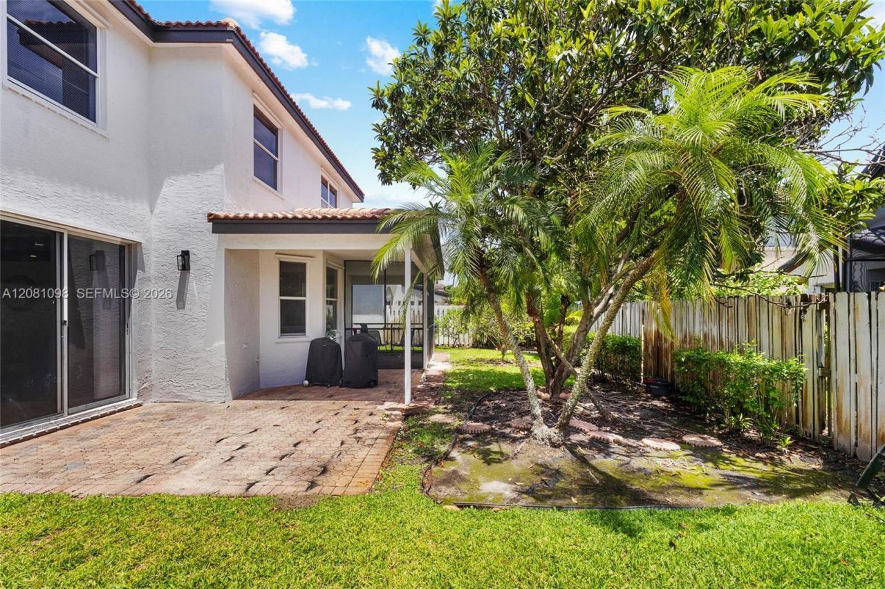 18222 SW 27 Street, Miramar, FL 33029 Photo