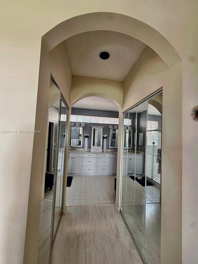 8976 Shoal Creek Ln, Unit 8976, Boynton Beach, FL 33472 Photo