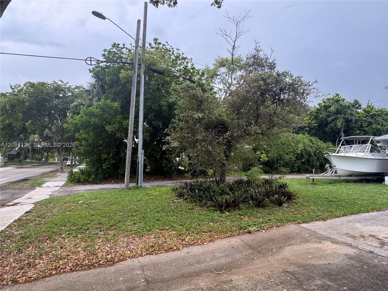 16900 NE 18th Ave , North Miami Beach, FL 33162 Photo